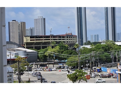 Apartamento em Madalena, Recife/PE de 83m² 2 quartos para locação R$ 2.250,00/mes