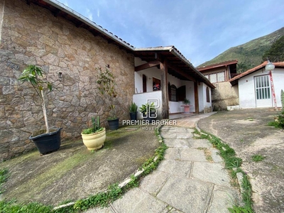 Casa em Araras, Teresópolis/RJ de 144m² 3 quartos à venda por R$ 749.000,00