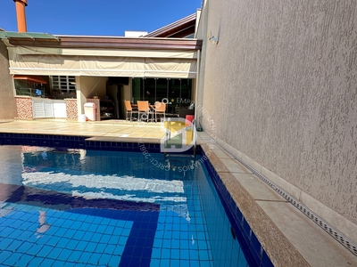 Casa em Aterrado, Mogi Mirim/SP de 169m² 2 quartos à venda por R$ 919.000,00