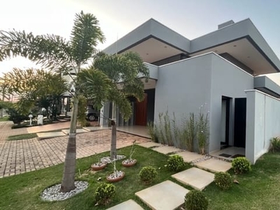 Casa em Centro, Dourados/MS de 225m² 3 quartos à venda por R$ 2.189.000,00