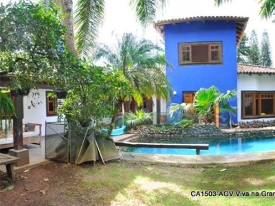 Casa em Chácara São João, Carapicuíba/SP de 450m² 3 quartos à venda por R$ 1.949.000,00