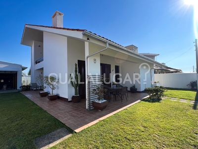 Casa em Itapirubá, Laguna/SC de 260m² 3 quartos à venda por R$ 1.329.000,00