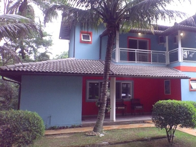 Casa em Pendotiba, Niterói/RJ de 242m² 5 quartos à venda por R$ 1.389.000,00