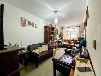 Casa em São Pedro, Teresópolis/RJ de 75m² 2 quartos à venda por R$ 309.000,00