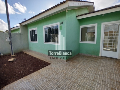 Casa em Uvaranas, Ponta Grossa/PR de 58m² 3 quartos para locação R$ 900,00/mes