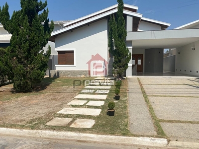 Casa em Vila Costa, Taubaté/SP de 328m² 3 quartos para locação R$ 8.000,00/mes