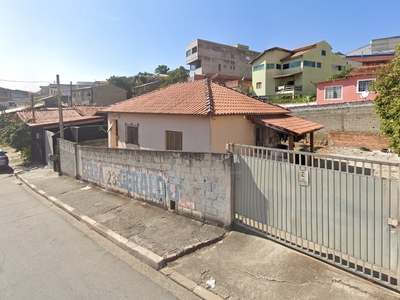 Casa em Vila Monte Serrat, Cotia/SP de 125m² 2 quartos para locação R$ 2.500,00/mes