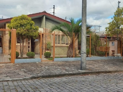 Casa pronta e mobiliada para morar bem localizada