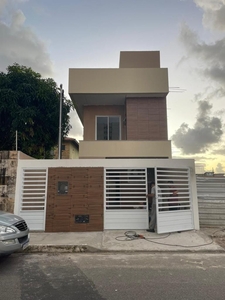 Sobrado em Coroa do Meio, Aracaju/SE de 105m² 2 quartos à venda por R$ 369.000,00
