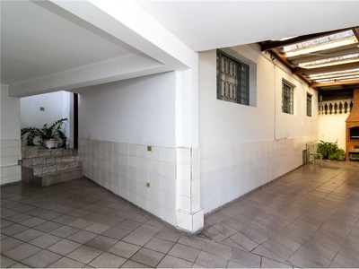 Sobrado em Jardim D'Abril, São Paulo/SP de 162m² 3 quartos à venda por R$ 394.000,00