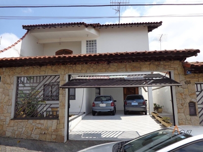 Sobrado em Jardim Santa Mena, Guarulhos/SP de 339m² 3 quartos à venda por R$ 1.449.000,00