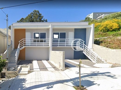 Sobrado em Nossa Senhora das Graças, Caxias do Sul/RS de 180m² 3 quartos à venda por R$ 329.000,00