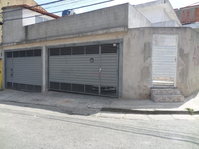 Sobrado em Vila Santista, São Paulo/SP de 140m² 4 quartos à venda por R$ 799.000,00