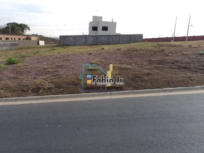 Terreno em Jardins Nápoles, Senador Canedo/GO de 360m² à venda por R$ 348.000,00