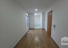 Apartamento com 2 quartos à venda no bairro Colégio Batista, 55m²