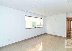 Apartamento com 3 quartos à venda no bairro Monsenhor Messias, 75m²