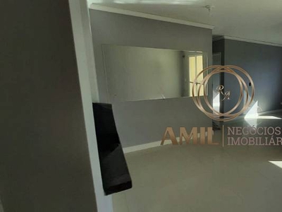 Apartamento com 3 Quartos e 2 banheiros à Venda, 65 m² por R$ 385.000