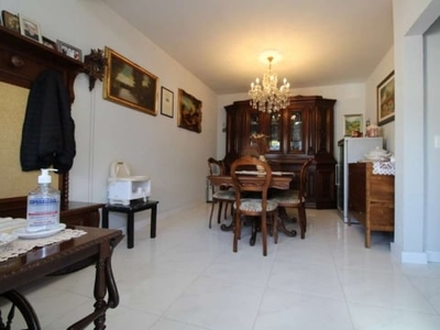 Casa com 3 quartos à venda na rua santa mônica, capão raso, curitiba, 185 m2 por r$ 520.000