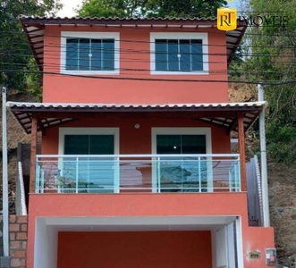 Casa de Condomínio com 2 Quartos e 3 banheiros à Venda, 200 m² por R$ 400.000