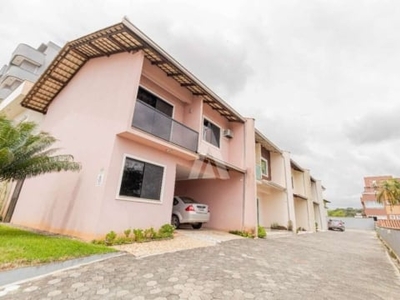 Casa em condomínio fechado com 3 quartos à venda na rua pavão, 1214, costa e silva, joinville por r$ 470.000