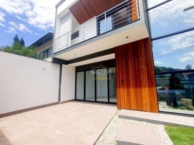 Casa no saguaçú com 3 quartos para venda, 167 m²