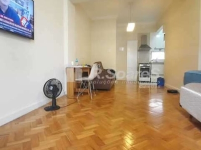 Kitnet / stúdio à venda na rua bento lisboa, catete, rio de janeiro, 32 m2 por r$ 345.000