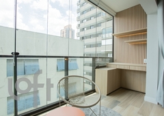 Apartamento à venda em Pinheiros com 32 m², 1 quarto, 1 suíte, 1 vaga