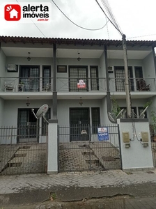 Casa com 2 quartos em RIO BONITO RJ - CENTRO