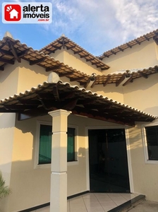 Casa com 4 quartos em ARARUAMA RJ - COQUEIRAL