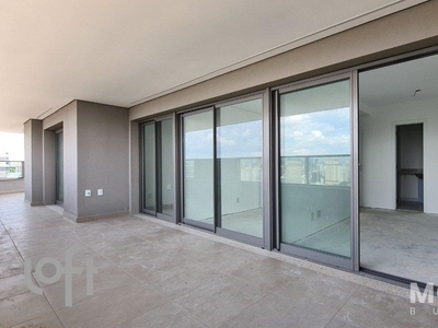 Apartamento à venda em Pinheiros com 140 m², 3 quartos, 1 suíte, 1 vaga