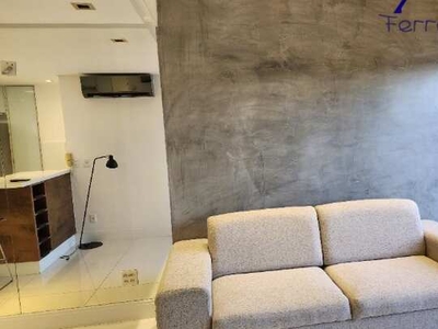 Apartamento Duplex Quarto e Sala mobiliado, com varanda vista mar