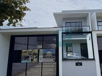 Casa à venda no bairro Zimbros - Bombinhas/SC