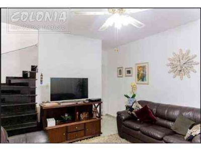 Casa com 2 quartos à venda no bairro Vila Valparaíso, 153m²