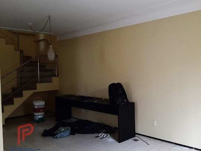 Casa Duplex, 3 dormitórios, 3 suíte, 3 banheiro, 2 vagas na garagem, 250M² de Área Total