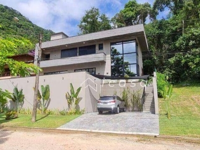 Sobrado com 4 dormitórios à venda, 230 m² por r$ 2.650.000,00 - condomínio recanto da lagoinha - ubatuba/sp