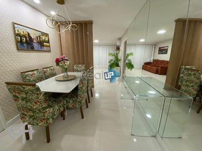 Apartamento à venda em Barra da Tijuca com 160 m², 4 quartos, 4 suítes, 1 vaga