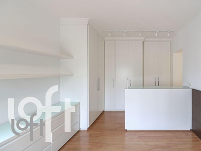Apartamento à venda em Vila Andrade com 210 m², 3 quartos, 3 suítes, 3 vagas