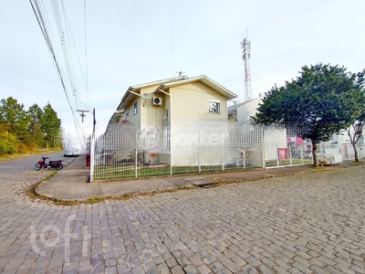 Casa 2 dorms à venda Rua Angelo Baptista Sartor, Nossa Senhora das Graças - Caxias do Sul