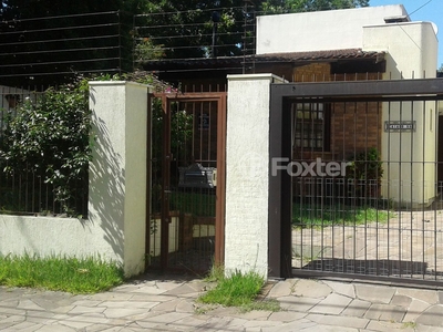 Casa 2 dorms à venda Rua Caiapó, Vila Assunção - Porto Alegre