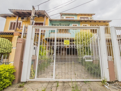 Casa 2 dorms à venda Rua James Bocacio, Hípica - Porto Alegre