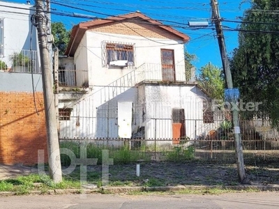 Casa 2 dorms à venda Rua Rafael Clark, Partenon - Porto Alegre