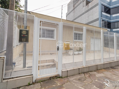 Casa 3 dorms à venda Avenida Dom Cláudio José Gonçalves Ponce de Leão, Vila Ipiranga - Porto Alegre