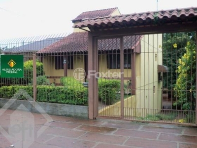 Casa 3 dorms à venda Avenida Rodrigues da Fonseca, Vila Nova - Porto Alegre