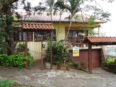 Casa 3 dorms à venda Rua Cuiabá, Medianeira - Porto Alegre