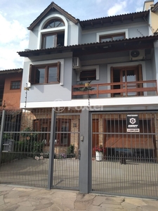 Casa 3 dorms à venda Rua José Aristides Martins, Ipanema - Porto Alegre