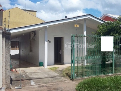 Casa 3 dorms à venda Rua Martinho Lutero, Harmonia - Canoas