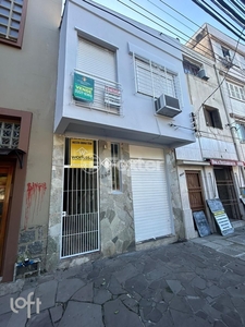 Casa 3 dorms à venda Rua Washington Luiz, Centro Histórico - Porto Alegre