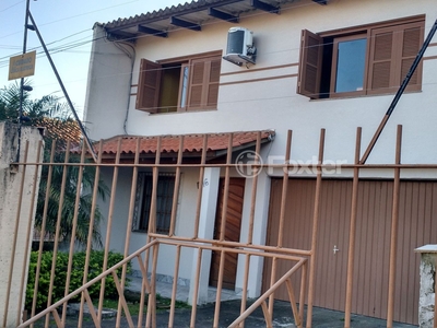 Casa 3 dorms à venda Travessa Encruzilhada, Bom Jesus - Porto Alegre