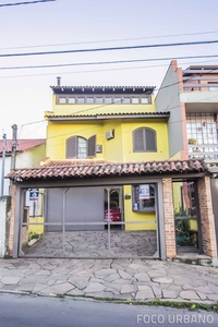 Casa 4 dorms à venda Travessa Kuluene, Coronel Aparício Borges - Porto Alegre