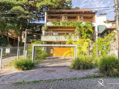 Casa 5 dorms à venda Rua Edgar Luiz Schneider, Jardim Isabel - Porto Alegre